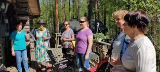 Harjoitukset ja rentoa yhdessäoloa Himalansaaren mökillä.